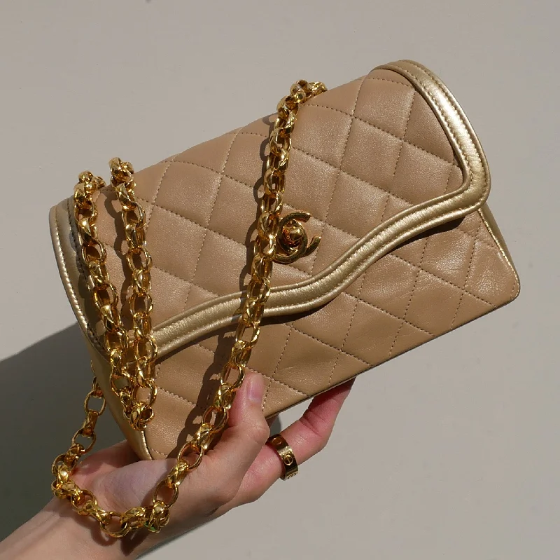 CHANEL 1989-1991 Beige Gold Lambskin Curved Flap Mini