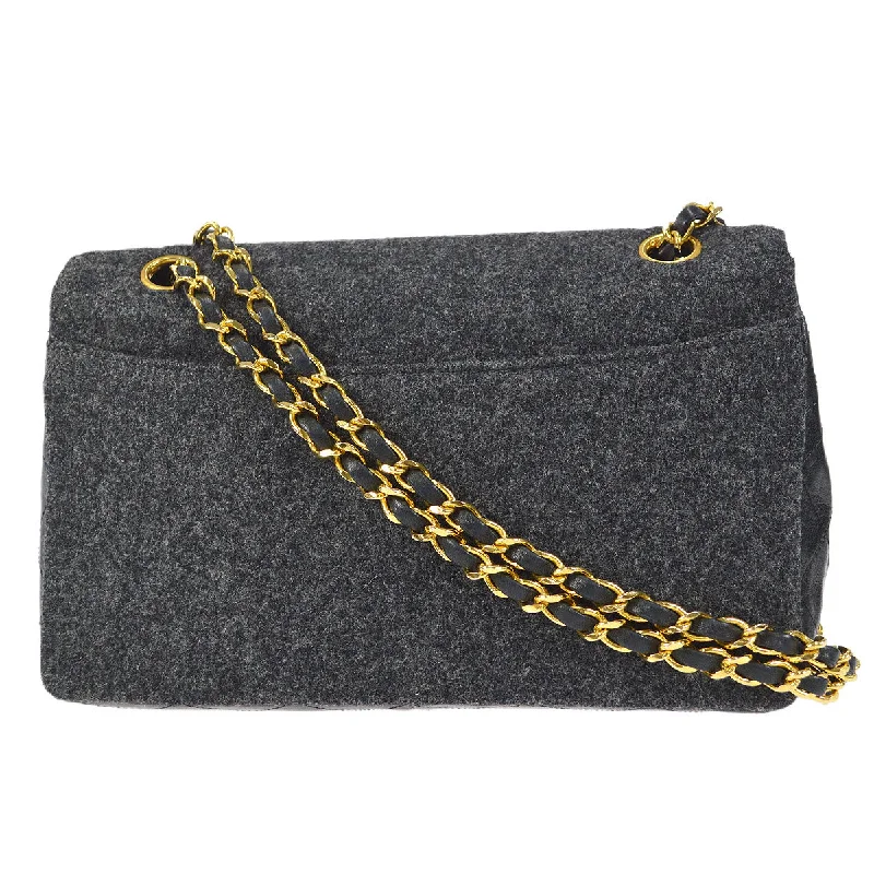 CHANEL 1986-1988 Border Flap Medium Gray Wool