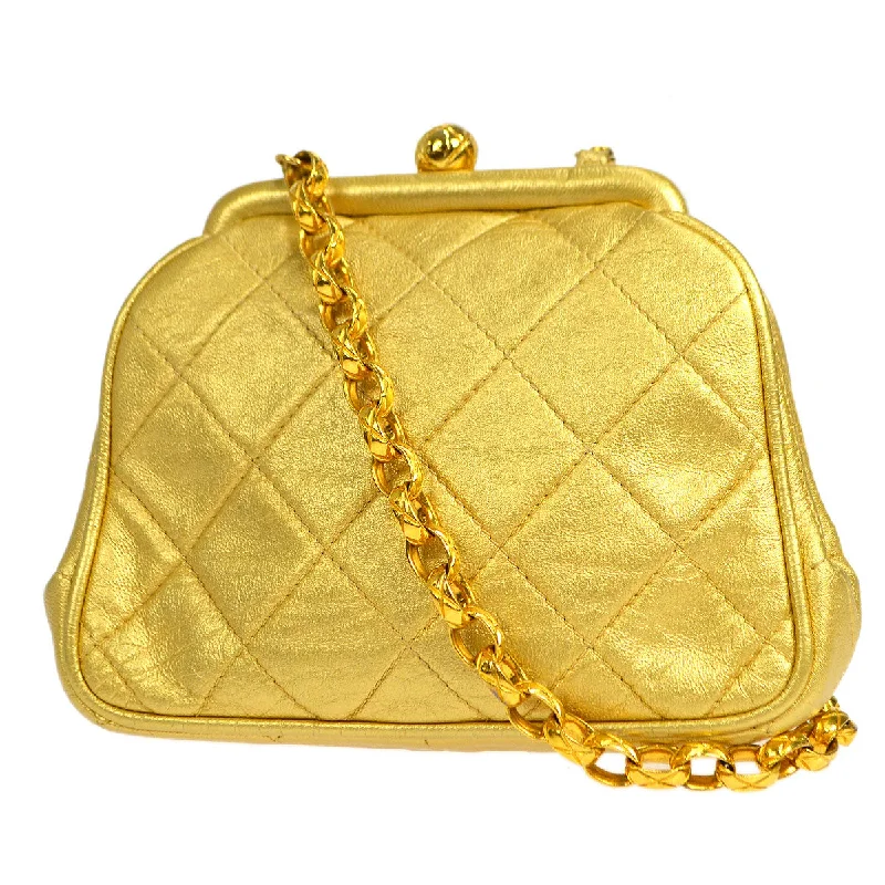 CHANEL 1989-1991 Diamond Kissklock Shoulder Bag