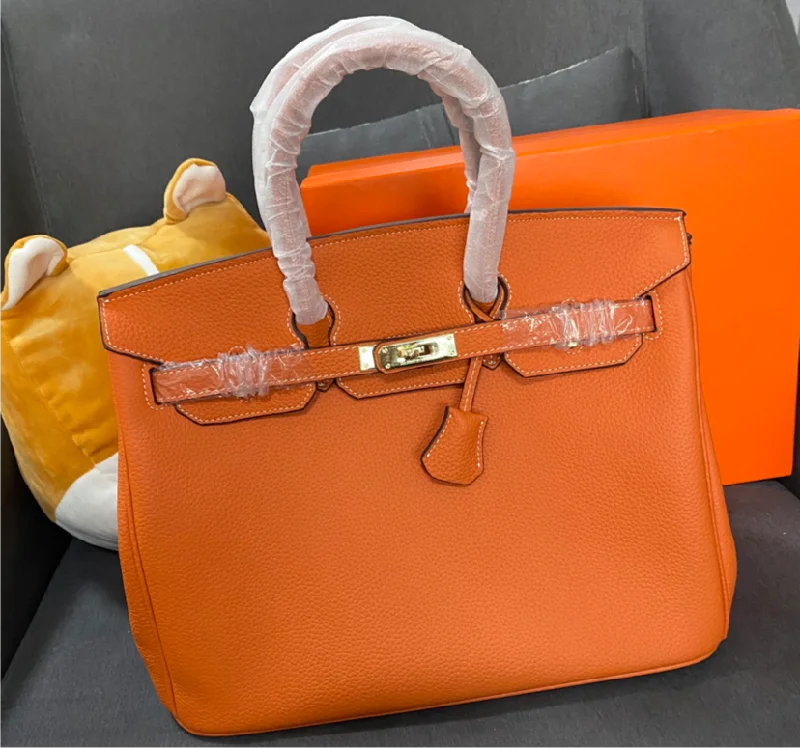 Leather Hermès Woman shoulder Handbag