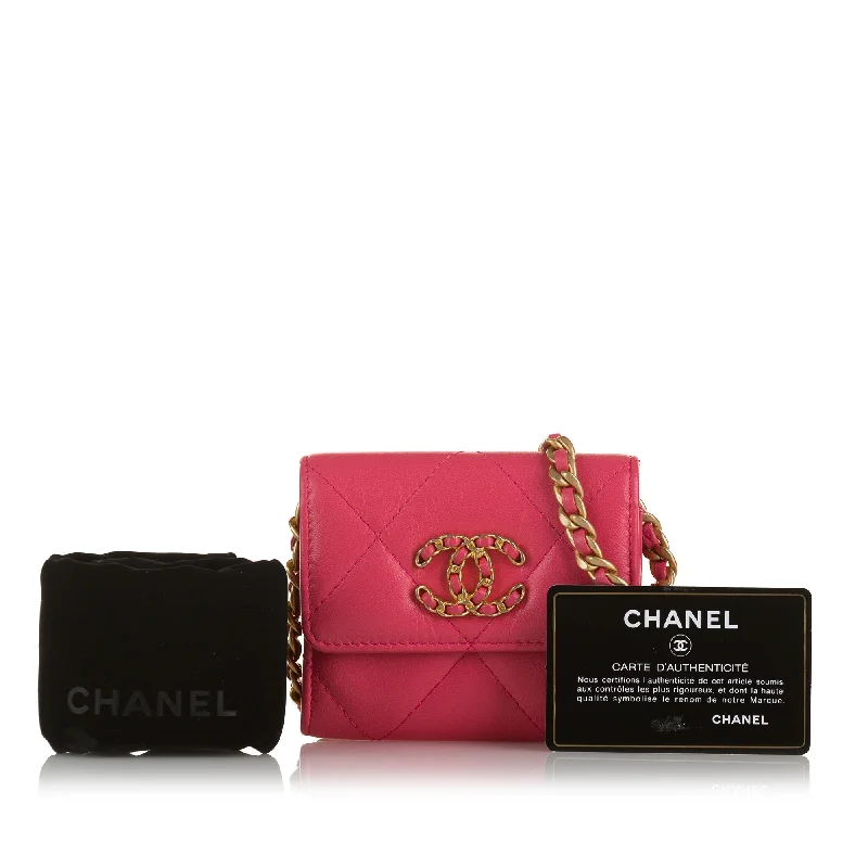 Chanel 19 WoC Pink Chevron Lambskin Gold