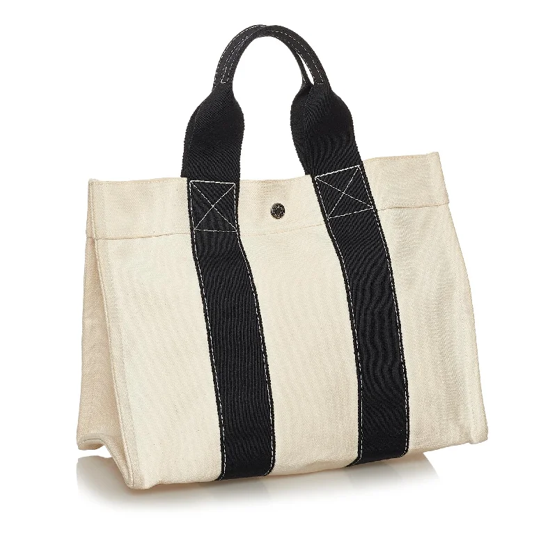 Hermes Bora Bora PM Tote (SHG-28900)