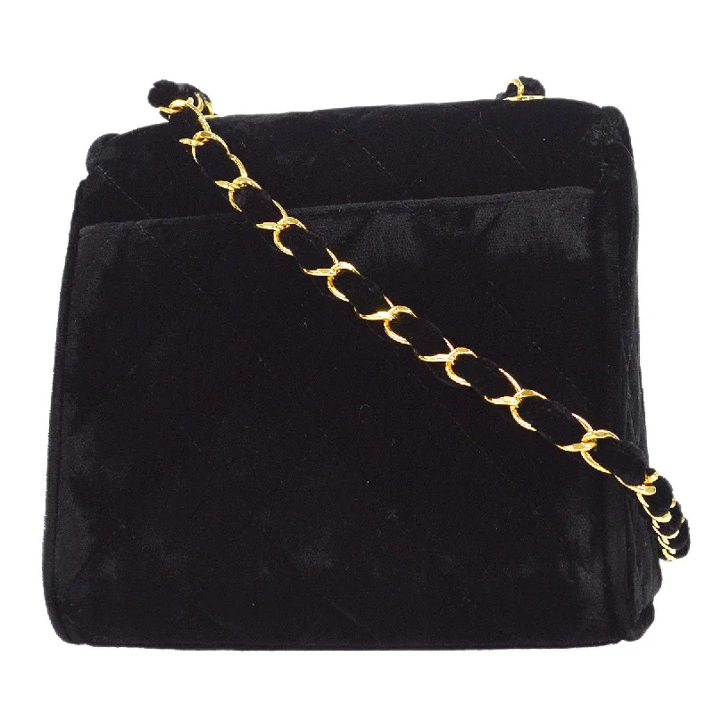 CHANEL 1991-1994 Cube Flap Mini Black Velvet