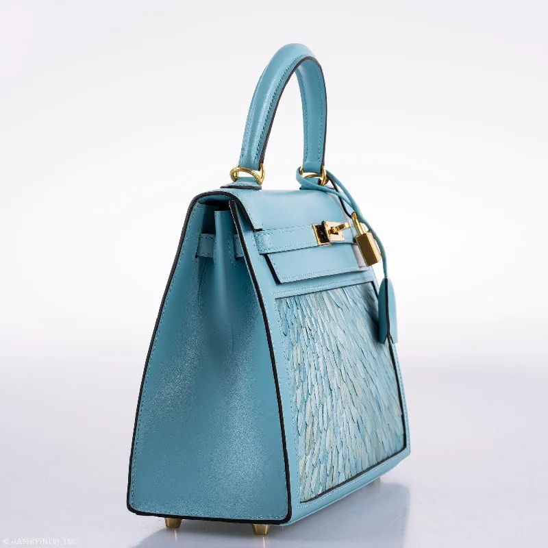 Vintage Hermès Kelly 25 Sellier Blue Atoll Tadelakt with Custom Feather Panel Gold Hardware